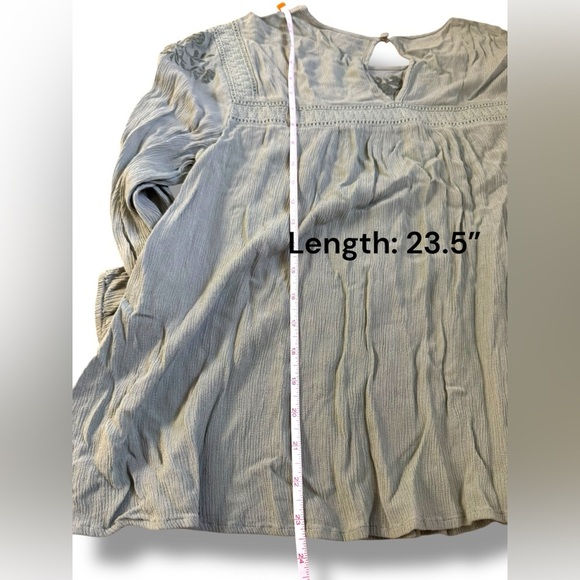 Torrid Crinkle Gauze Embroidered Top Sz 0X (14W) EUC - Picture 11 of 11